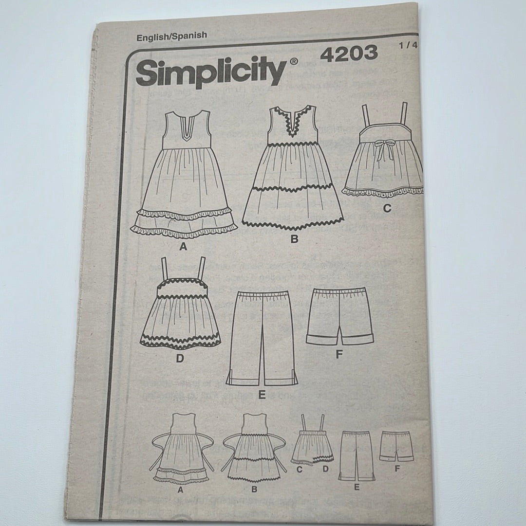 Simplicity 4203